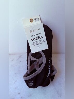 GAIAM Black and Light Taupe Ballet ,yoga,dance Grip Socks. Unisex